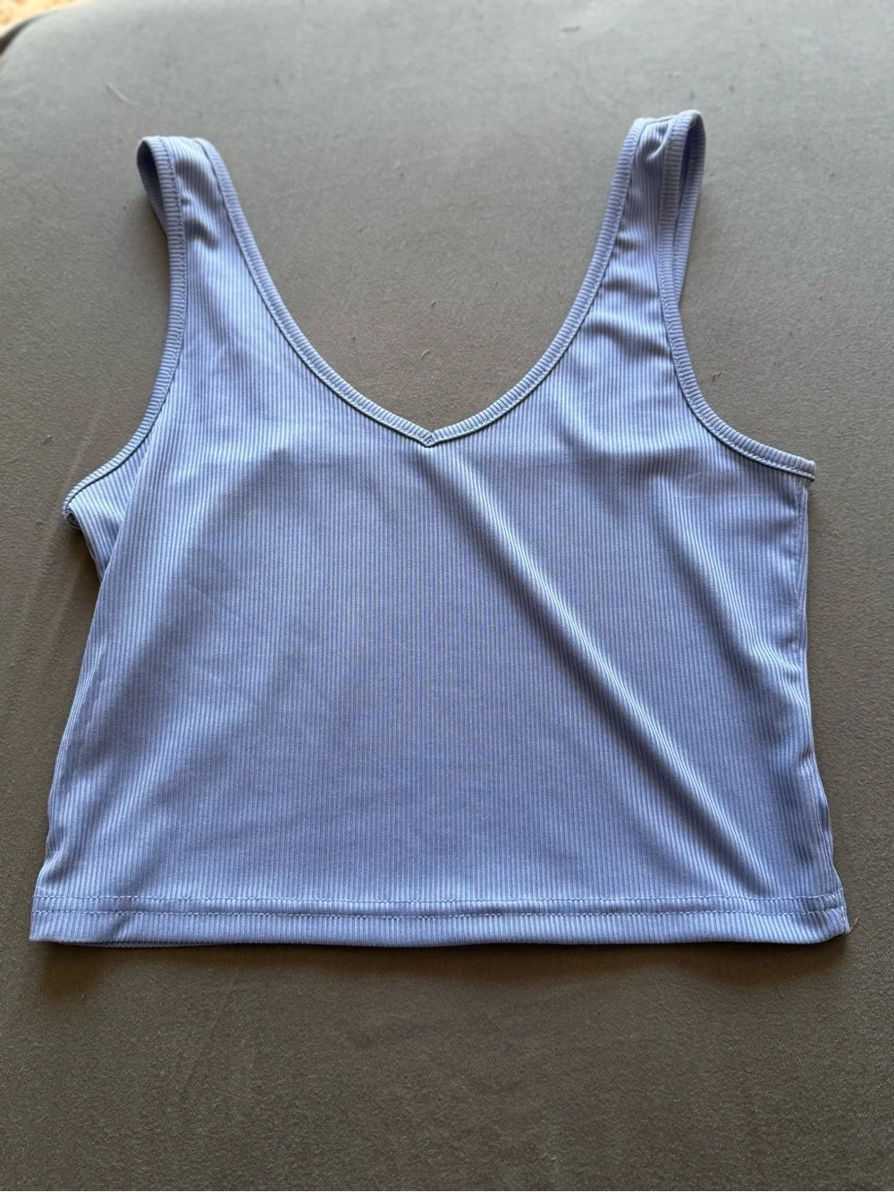Lavender Ribbed V-Neck Crop Tank - Picture 1 of 1